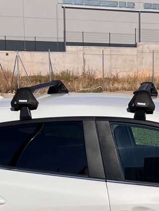 Barras Thule WingBar Edge negras Mazda 3 Nuevas!!