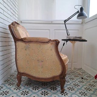Sillón Francés Vintage Tapizado Floral