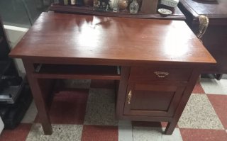 Mueble escritorio antiguo de madera