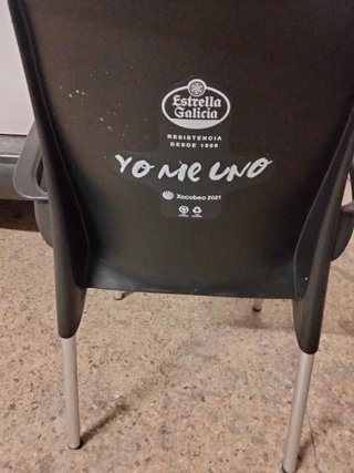 Sillas de terraza Estrella Galicia