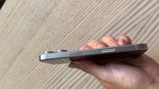 iPhone 16 Pro Apple