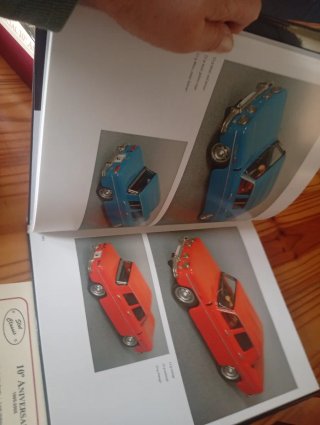 Coche Colección Edición Limitada