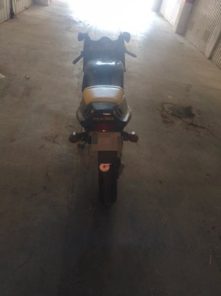 Aprilia AF1 125 Negra y Amarilla