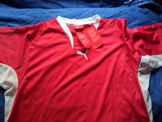 Camiseta Puma Talla L con etiqueta