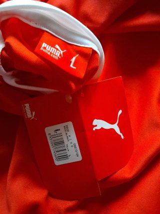 Camiseta Puma Talla L con etiqueta
