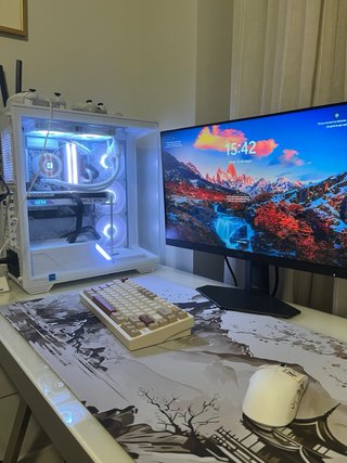 PC Gaming Blanco con RGB
