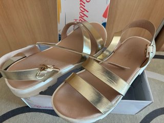 Sandalias niña doradas talla 36