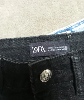 Shorts vaqueros Zara  stradivarius Talla S 36