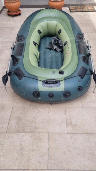 Barca hinchable Sevylor Fish Hunter FH 250