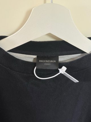 Camiseta Balenciaga Doble Capa Unisex