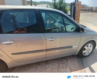Renault Grand Scenic 2005