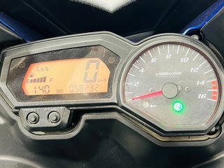 YAMAHA FAZER 600