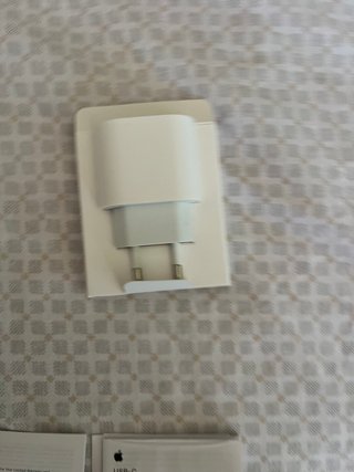 Cargador Apple USB-C 20W