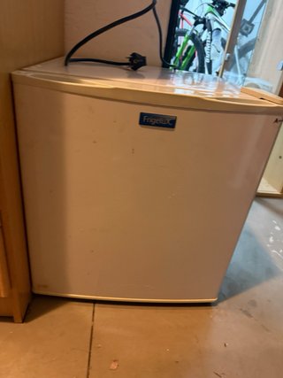 Frigorífico pequeño blanco