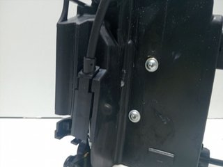 CERRADURA PUERTA LATERAL DERECHA 5801556828