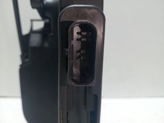 CERRADURA PUERTA LATERAL DERECHA 5801556828