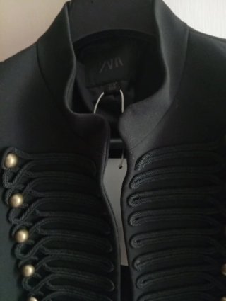 Chaqueta Zara Estilo Napoleón Negra