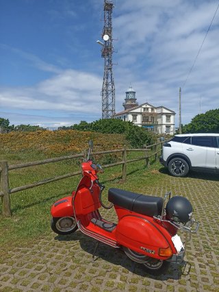 Vespa Iris 200