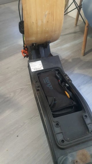 Patinete ceecotec bomgo