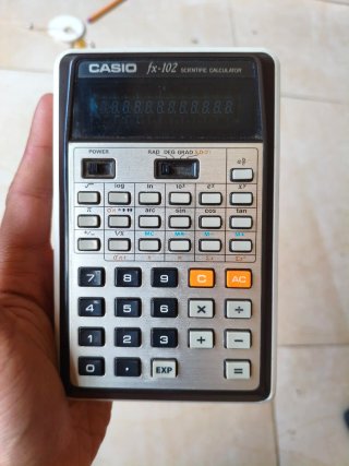 Calculadora Científica Casio fx-102