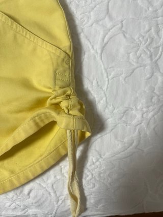 Shorts amarillos verano T.36 100% algodón