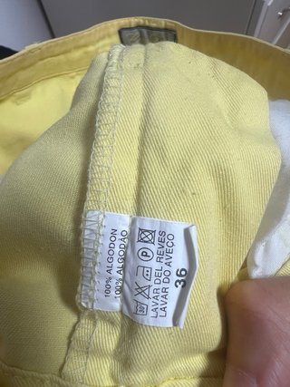 Shorts amarillos verano T.36 100% algodón