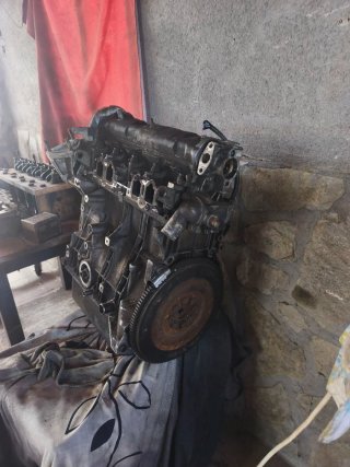 Motor Peugeot 205 GTI (D6B)