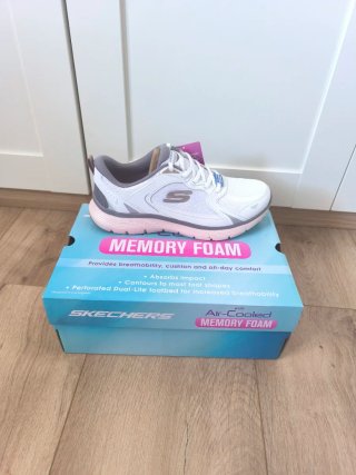 Zapatillas Skechers Mujer Talla 39 Nuevas