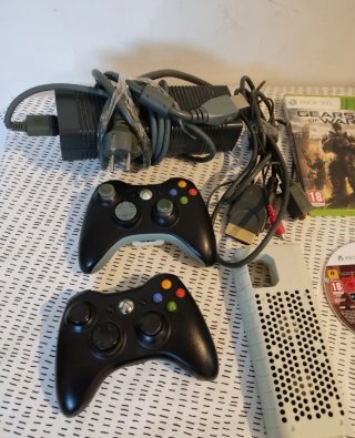 Console Xbox 360 Bianca e Dorata