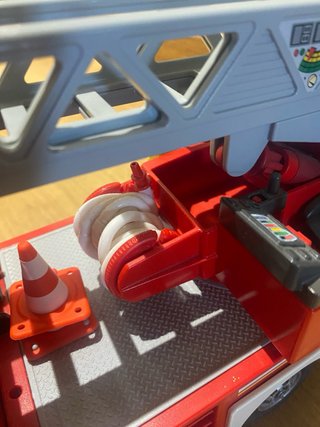 Camión Bomberos Playmobil con Figura