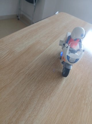 Moto Playmobil con luces