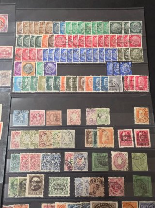 Esclusiva collezione di francobolli tedeschi centenari