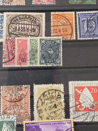 Esclusiva collezione di francobolli tedeschi centenari
