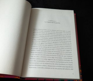 La Guerra de los Mundos HG Wells Livreria Lello