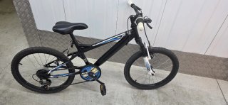 Bicicleta infantil negra 20 pulgadas