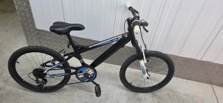 Bicicleta infantil negra 20 pulgadas