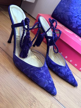 Conjunto Zapato y Bolso Morado Marca: Pilar Burgos