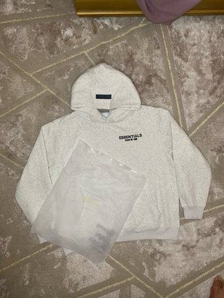 Sudadera Essentials Gris