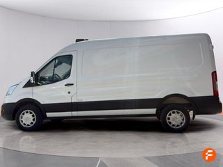 Ford Transit Cilindrada: 1995 cm³ Tipo de combustible: Diésel