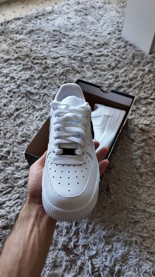 Nike Air Force 1 '07 Talla 39