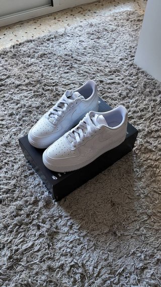 Nike Air Force 1 '07 Talla 39