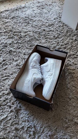 Nike Air Force 1 '07 Talla 39