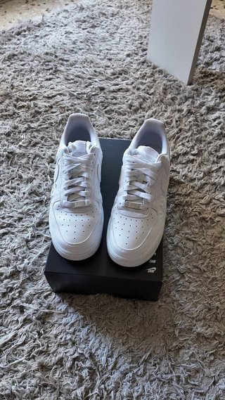 Nike Air Force 1 '07 Talla 39