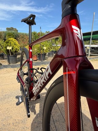 Berria Belador BR Carbono Ultegra Di2 12v