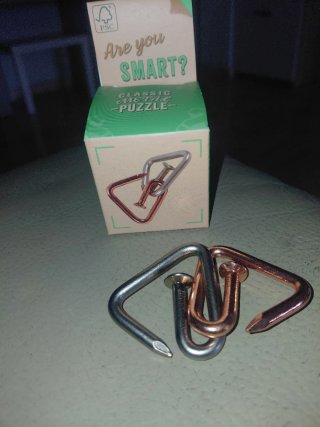 Puzzle Metálico Clásico - ¿Eres Inteligente?