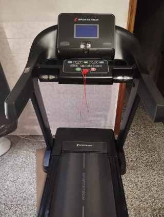 Cinta de correr Sportstech F37s