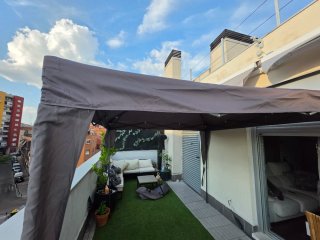Carpa Plegable 2.5x2.5m con 2 Paredes