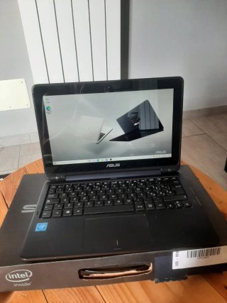 Computer Asus Eeebook E205SA-FV0185T schermo 11.6p