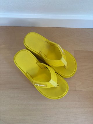 Sandalias plataforma Coperni amarillas