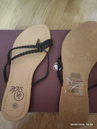 Sandalias In.Side Talla 36 Negras
